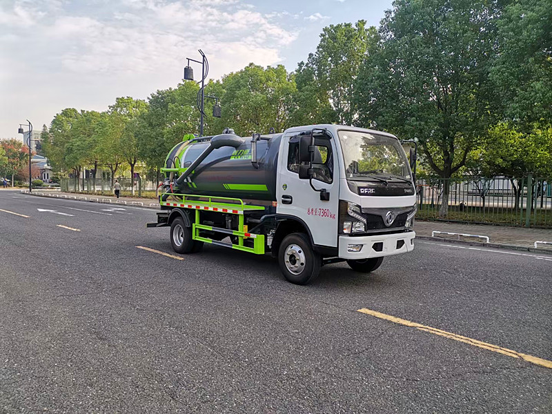 5方福瑞卡吸污车